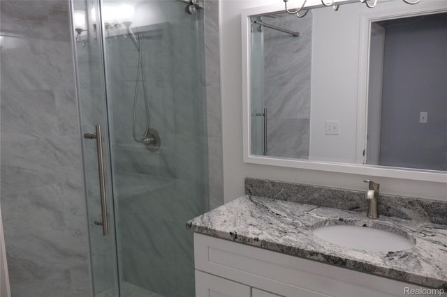 44843 MARIGOLD Drive, Sterling Heights, MI 48314