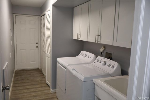 44843 MARIGOLD Drive, Sterling Heights, MI 48314