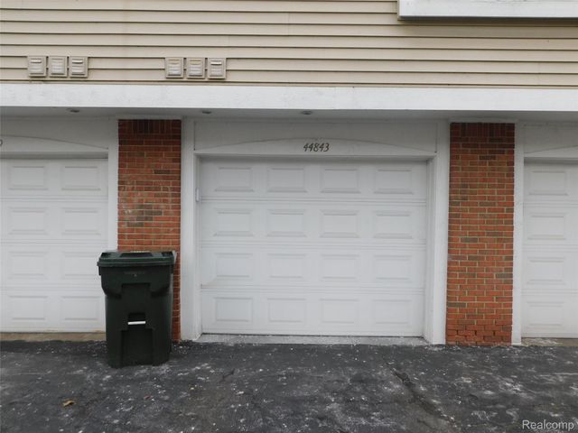 44843 MARIGOLD Drive, Sterling Heights, MI 48314