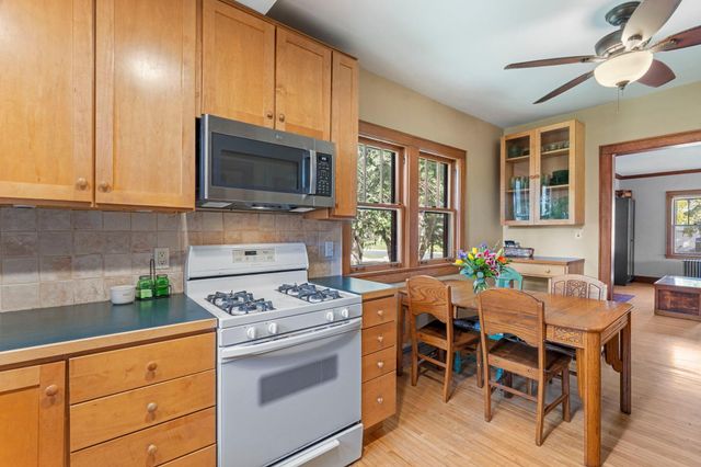 847 Ashland Street S, Cambridge, MN 55008