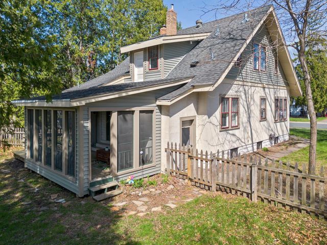 847 Ashland Street S, Cambridge, MN 55008