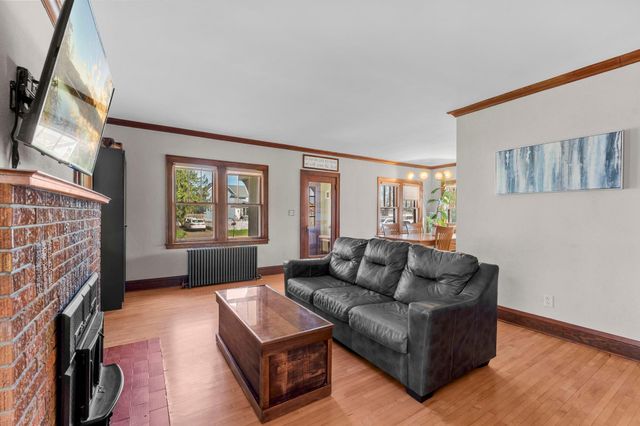 847 Ashland Street S, Cambridge, MN 55008