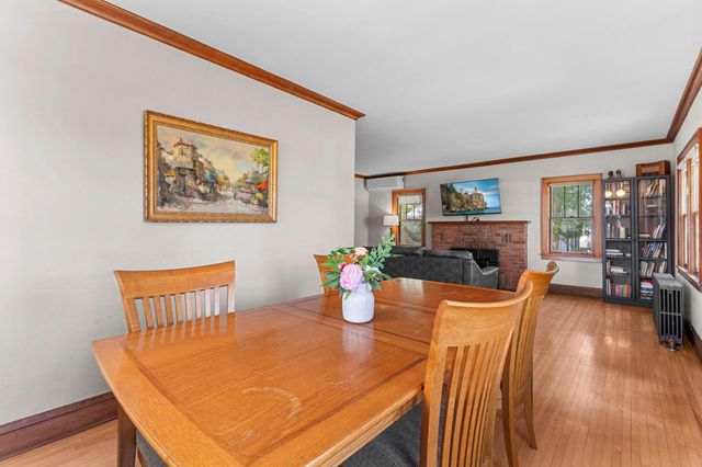 847 Ashland Street S, Cambridge, MN 55008