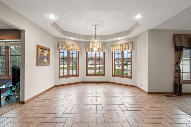 1552 Jade Boulevard, Valparaiso, IN 46385