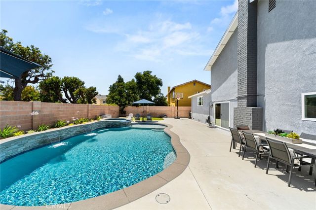 506 Somerset, Placentia, CA 92870