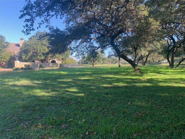 27029 Masters Pkwy., Spicewood, TX 78669