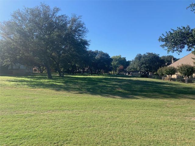 27029 Masters Pkwy., Spicewood, TX 78669