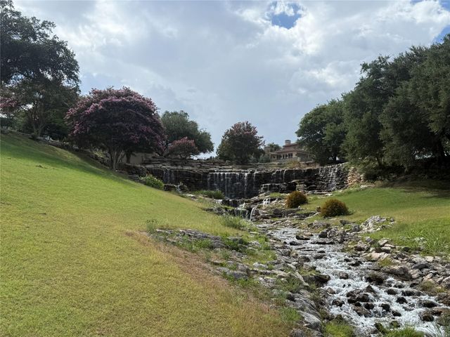 27029 Masters Pkwy., Spicewood, TX 78669