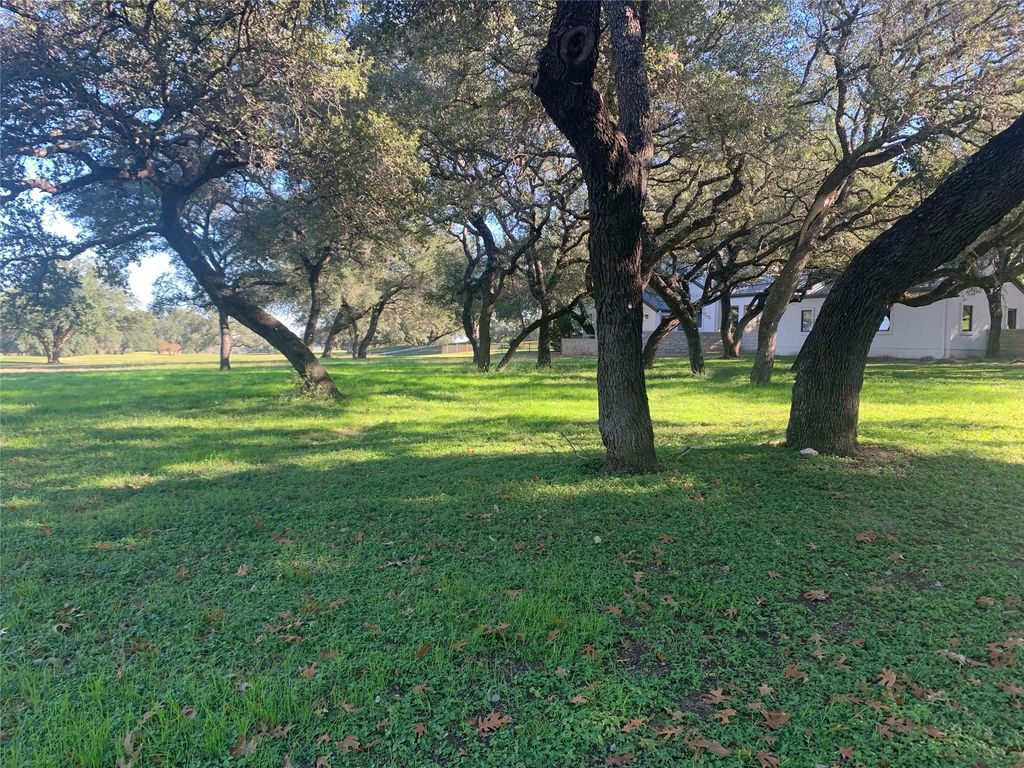 27029 Masters Pkwy., Spicewood, TX 78669