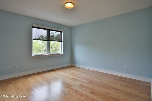 415 Hancock Green Pl 101-201, Louisville, KY 40202