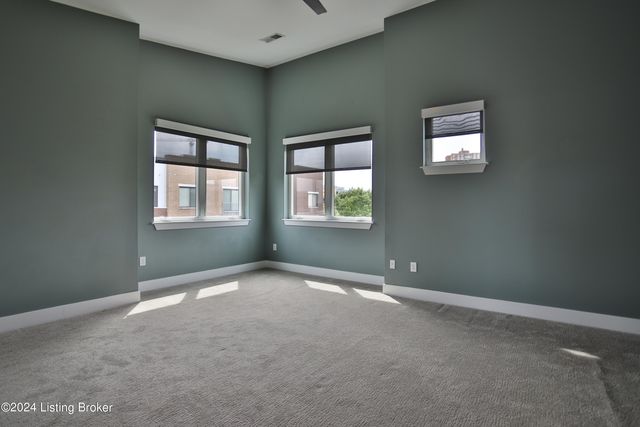 415 Hancock Green Pl 101-201, Louisville, KY 40202
