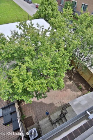 415 Hancock Green Pl 101-201, Louisville, KY 40202