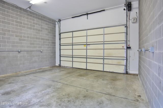 415 Hancock Green Pl 101-201, Louisville, KY 40202