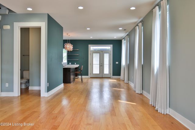 415 Hancock Green Pl 101-201, Louisville, KY 40202