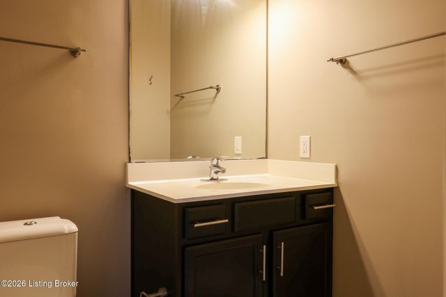 415 Hancock Green Pl 101-201, Louisville, KY 40202