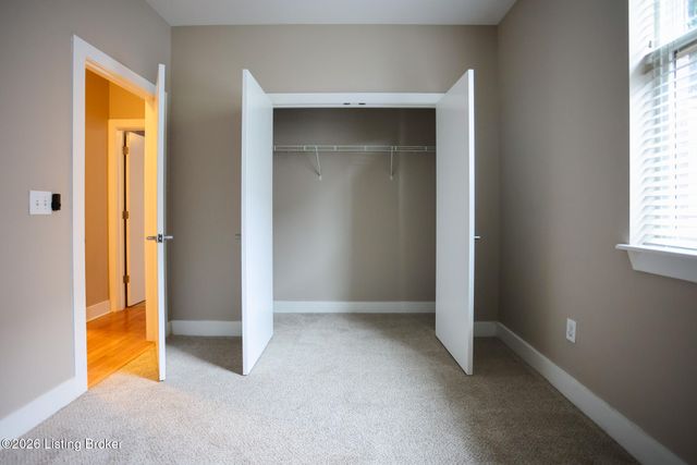 415 Hancock Green Pl 101-201, Louisville, KY 40202