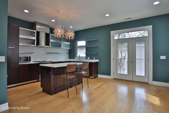 415 Hancock Green Pl 101-201, Louisville, KY 40202