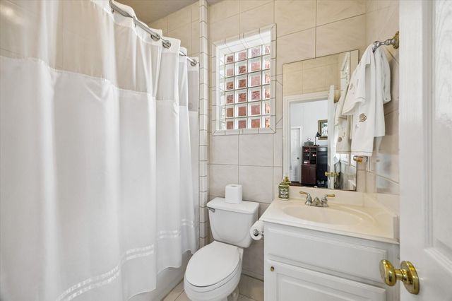 5307 Hidalgo Street, Houston, TX 77056