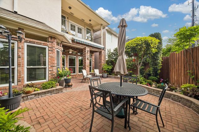 5307 Hidalgo Street, Houston, TX 77056