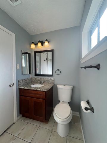 2406 Ridge Hollow Drive, Houston, TX 77067