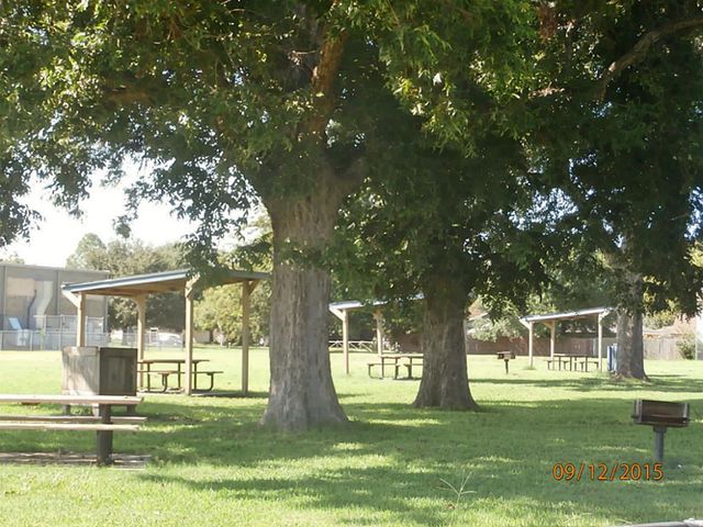 2406 Ridge Hollow Drive, Houston, TX 77067