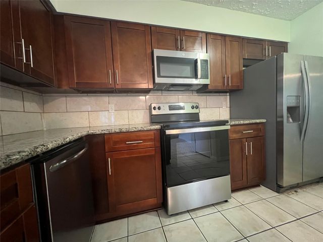 2406 Ridge Hollow Drive, Houston, TX 77067