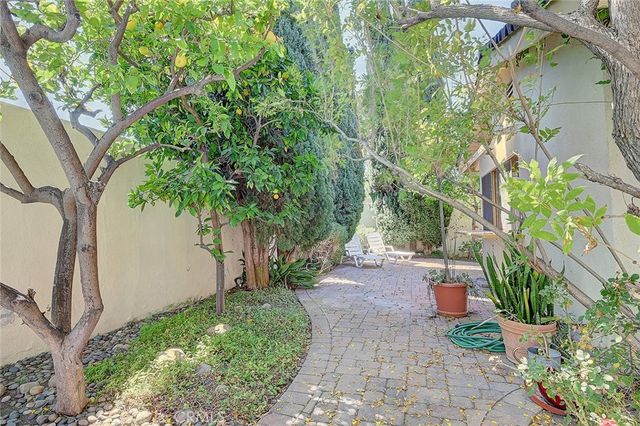 24186 Elrond Lane, Lake Forest, CA 92630