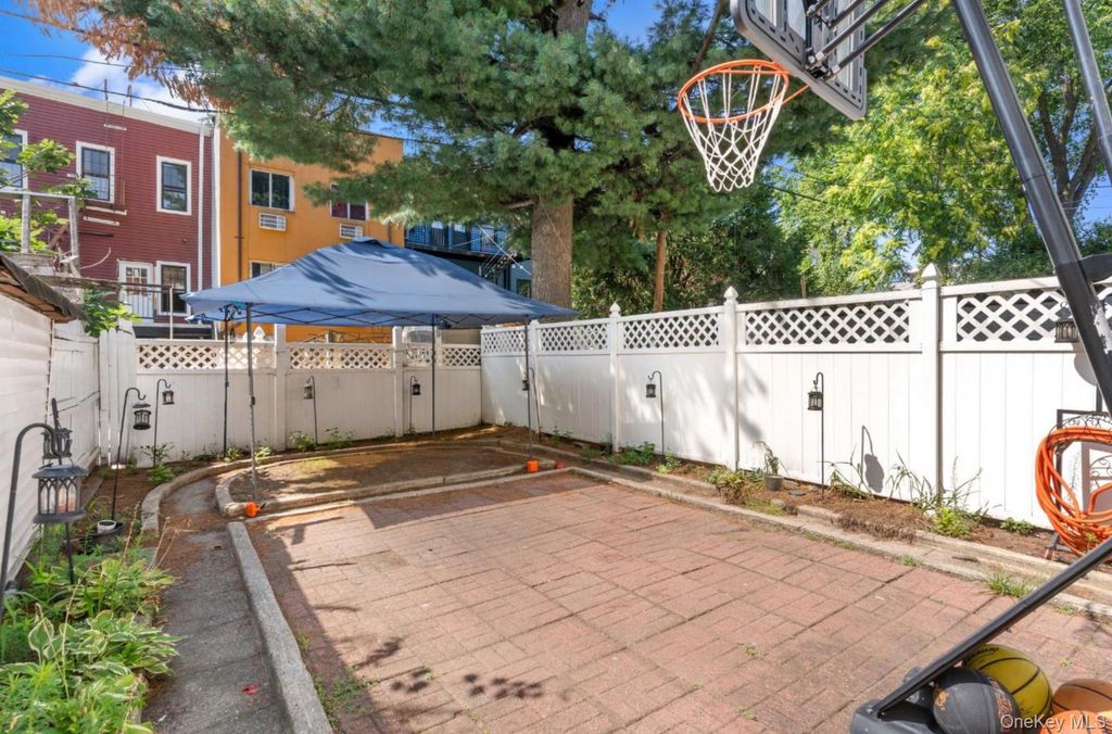 1207 Hancock Street, Brooklyn, NY 11221 — photo 5