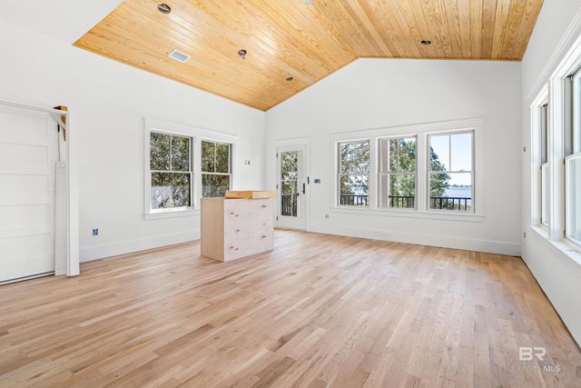 14686 State Highway 180, Gulf Shores, AL 36542