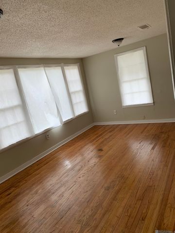 4242 Monroe Ave, Baton Rouge, LA 70806