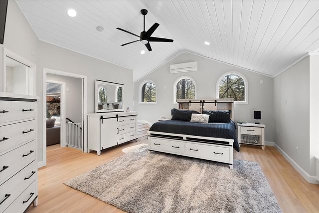 17 Jonathan Dr, Ayer, MA 01432