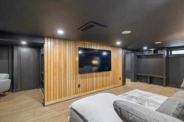 17 Jonathan Dr, Ayer, MA 01432