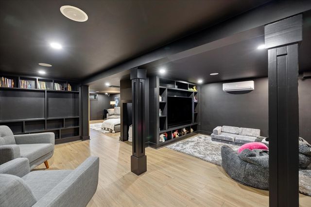 17 Jonathan Dr, Ayer, MA 01432