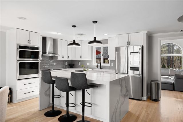 17 Jonathan Dr, Ayer, MA 01432