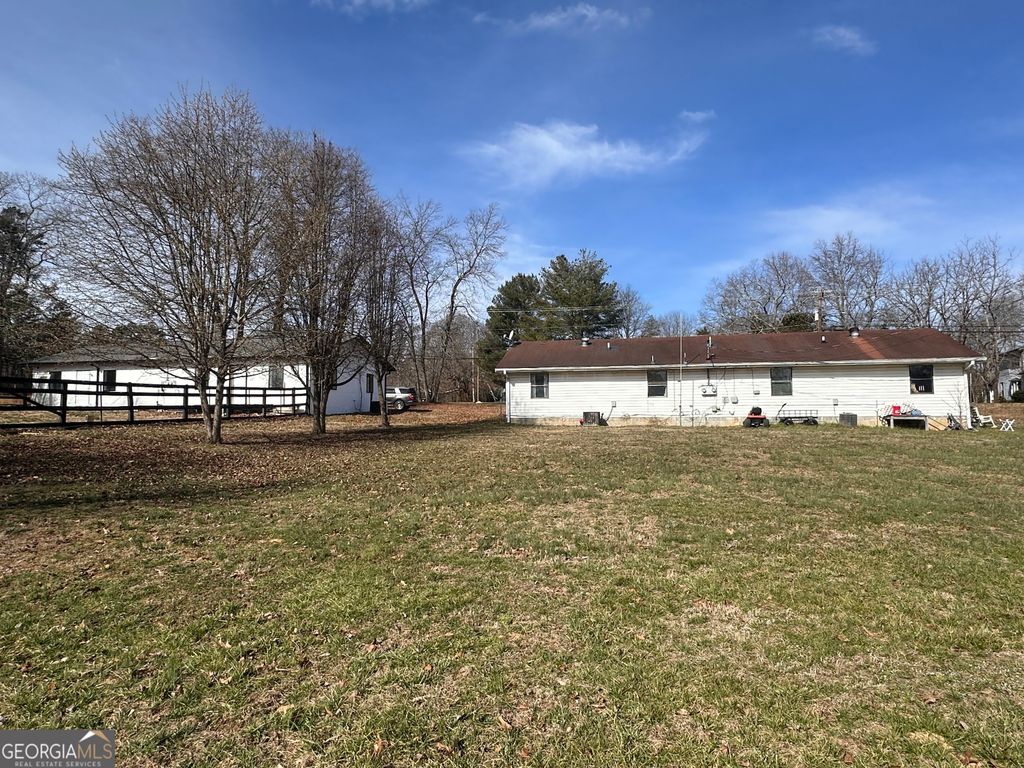 481 Main Street, Clermont, GA 30527