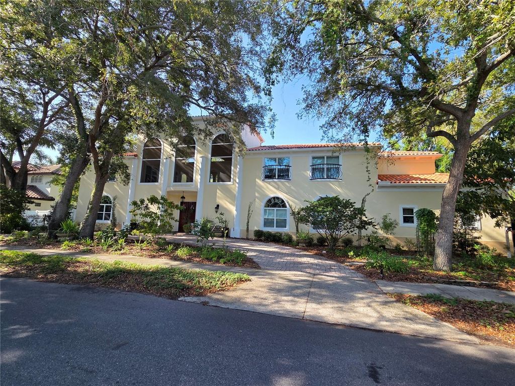 4106 W SAN MIGUEL STREET, Tampa, FL 33629