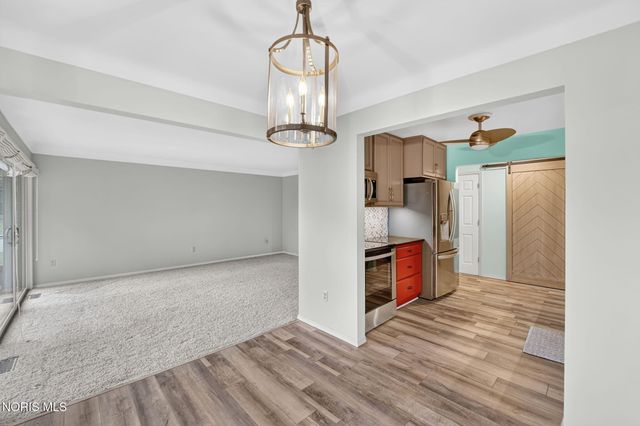 1037 Westbrook Drive, Perrysburg, OH 43551