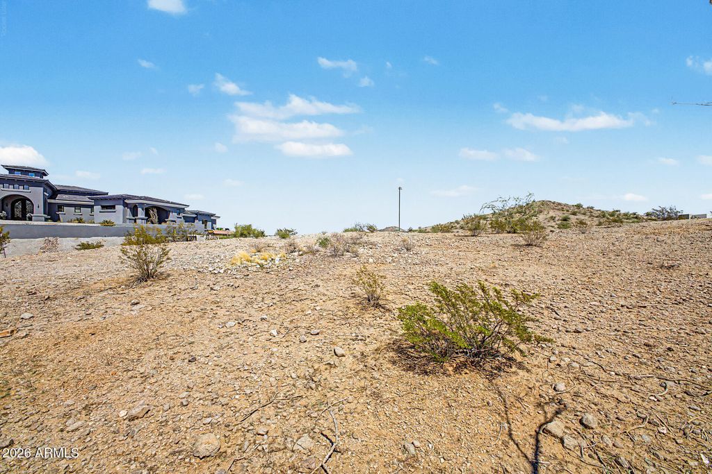 17691 W ESTES Way 29, Goodyear, AZ 85338 — photo 3