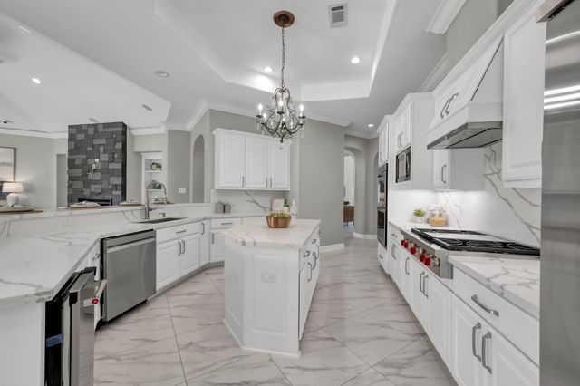 9503 Martha Springs Drive, Houston, TX 77070