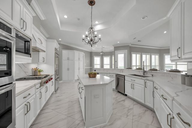 9503 Martha Springs Drive, Houston, TX 77070