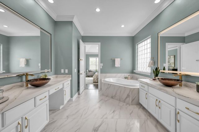 9503 Martha Springs Drive, Houston, TX 77070