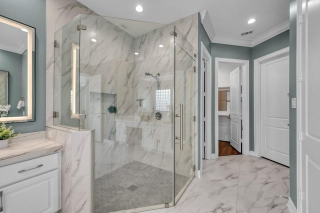 9503 Martha Springs Drive, Houston, TX 77070