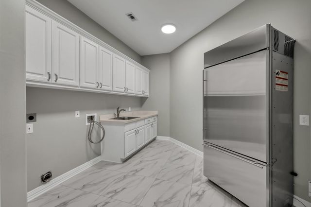 9503 Martha Springs Drive, Houston, TX 77070