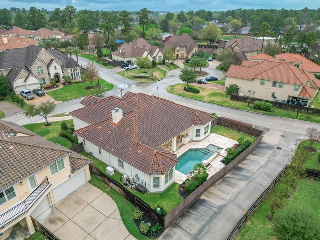 9503 Martha Springs Drive, Houston, TX 77070