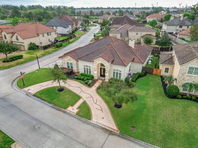 9503 Martha Springs Drive, Houston, TX 77070