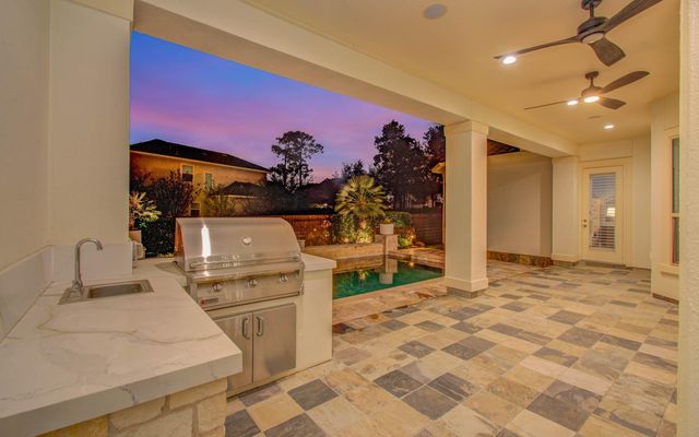 9503 Martha Springs Drive, Houston, TX 77070