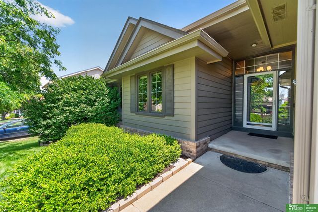 6707 S 163rd Street, Omaha, NE 68135