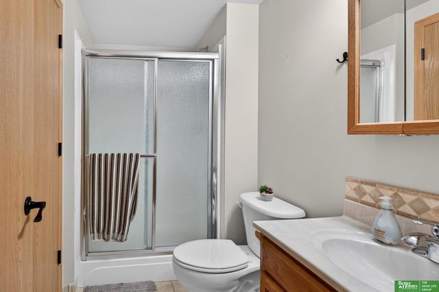 6707 S 163rd Street, Omaha, NE 68135