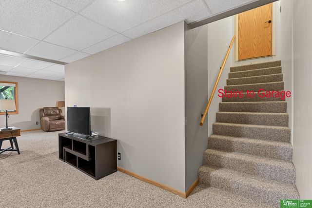 6707 S 163rd Street, Omaha, NE 68135