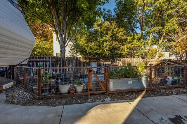 736 Jacob Way, Oakdale, CA 95361